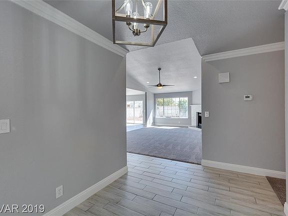 3rd image of 7013 Carmen Blvd