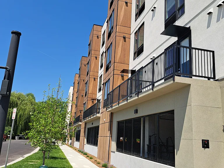 Wilson Station Apartments — Photo 11