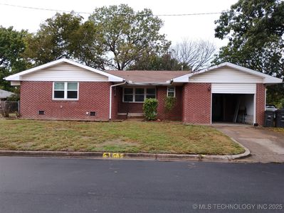 953 Yale Dr, Bartlesville, OK, 74006