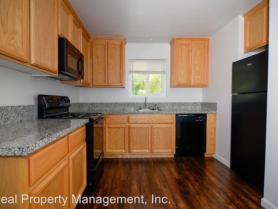 1st image of 2805 Pioneer Dr APT 48