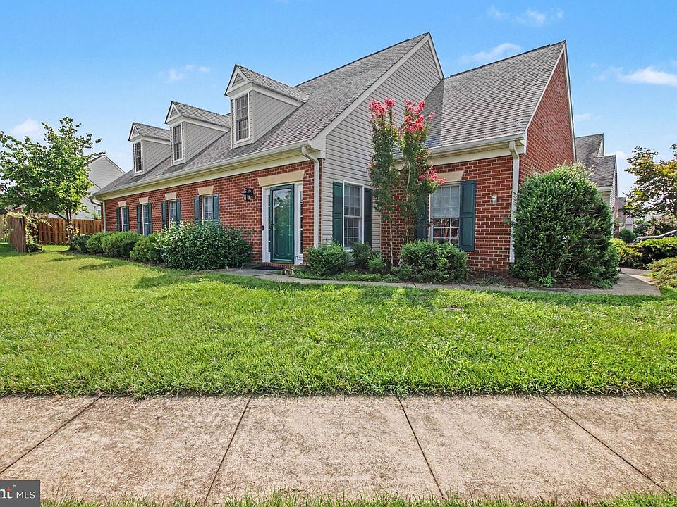 1st image of 7007 Carmel Ln