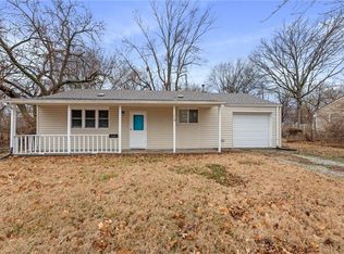 12802 Grandview Rd, Grandview, MO 64030