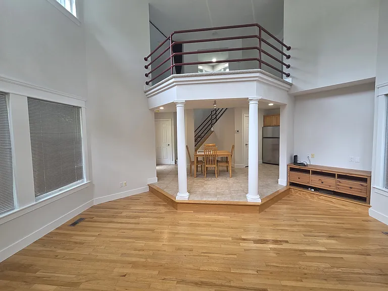 17A Ashley Ln — Photo 3