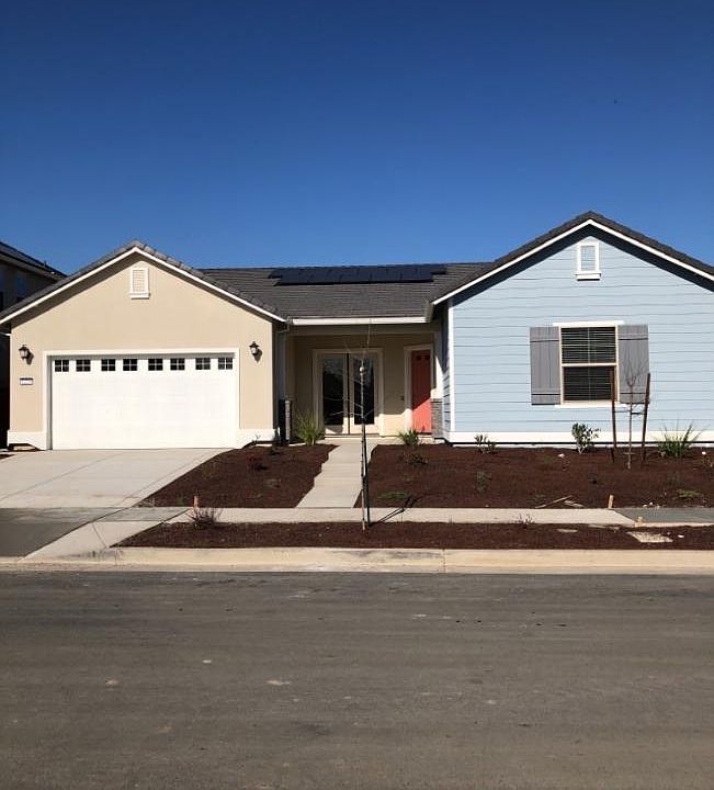 1st image of 2221 Banks Dr