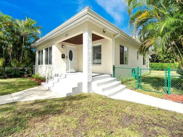 101 Carlisle Dr, Miami Springs, FL 33166