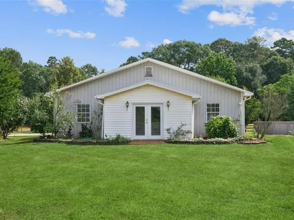 836 Hog Mountain Rd, Winder, GA 30680