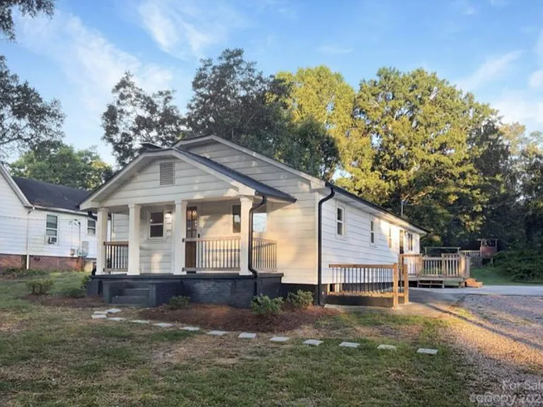 1009 McLain Rd — Photo 13