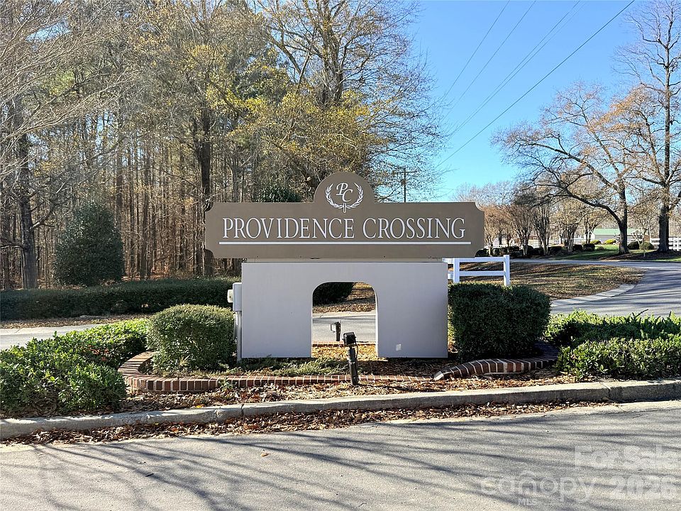 2nd image of 24 Avelon Rd #24