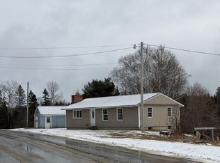 178 School House Rd, Orient, ME 04471