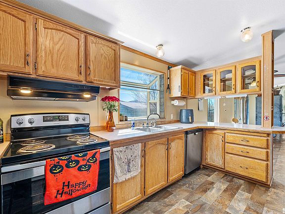 4th image of 7305 Schulz Dr