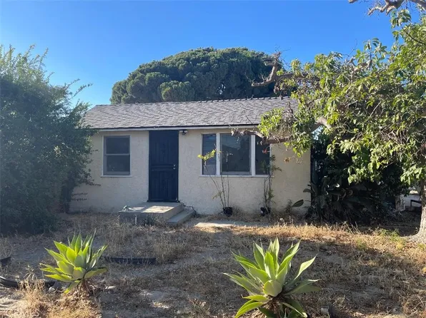 4917 W 6th St, Santa Ana, CA 92703