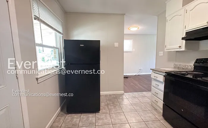 200 Woodward Dr — Photo 9