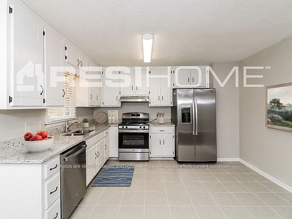 2nd image of 108 Southfork Dr