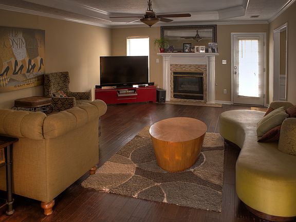 2nd image of 4617 Brittany Dr