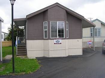 2nd image of 7887 Lampson Ave Space 59