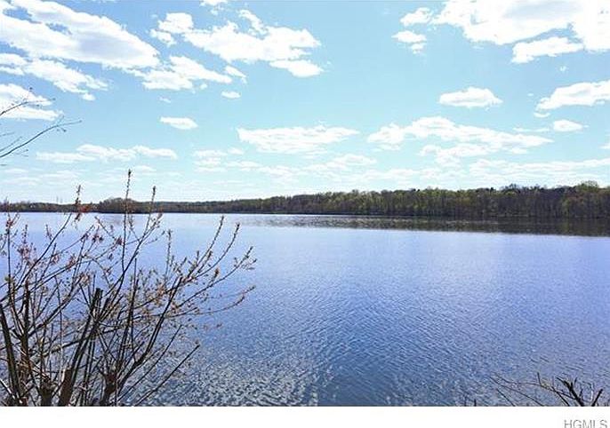 Expansive Views of Lake Deforest