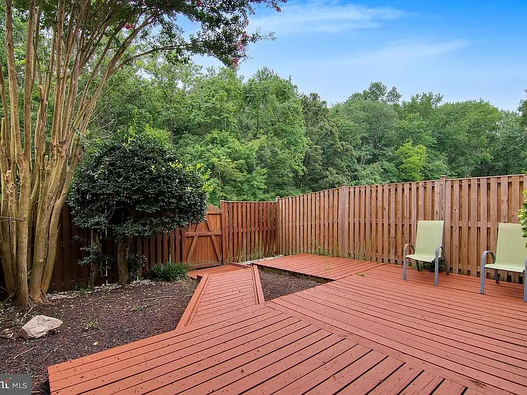 3610 Eagle Rock Ct — Photo 37