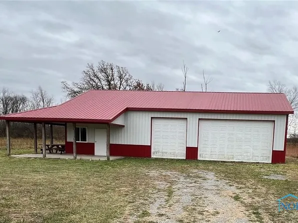 412 N Harrison St, Sherwood, OH 43556