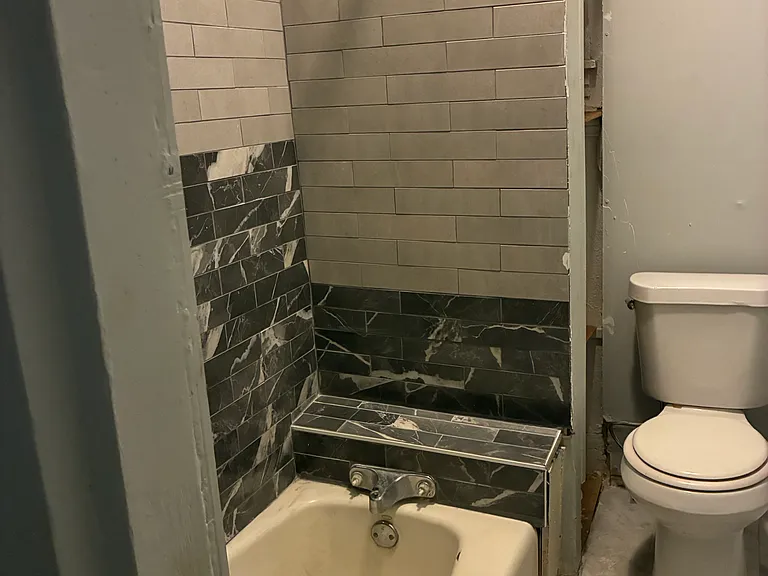543 Chestnut Ave NW — Photo 7