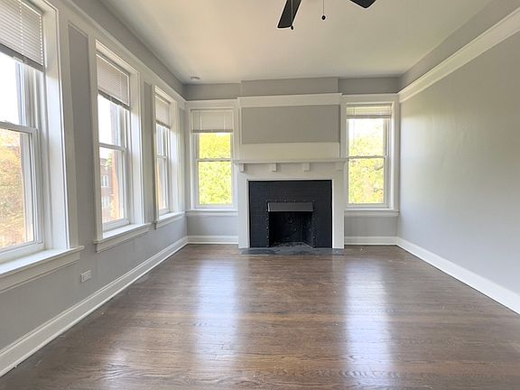 2nd image of 1251 W Rosemont Ave #6259-2