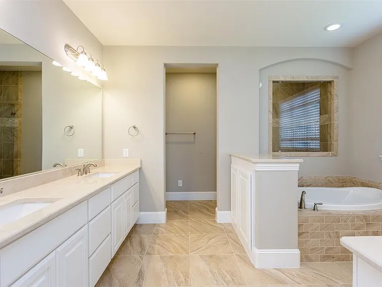4214 Quiet Dawn Ln — Photo 20