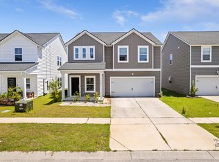123 Whisper Dr, Summerville, SC 29485