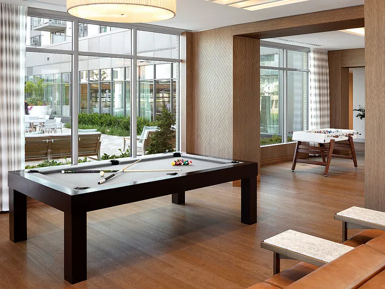 Liberty Harbor East — Photo 17