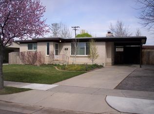 235 E Nicoletti Dr, Midvale, UT 84047