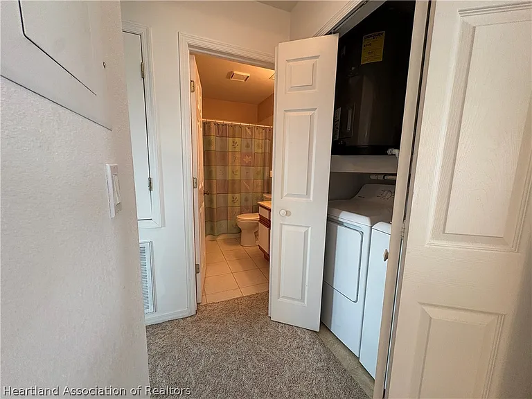 2103 Villaway E — Photo 12