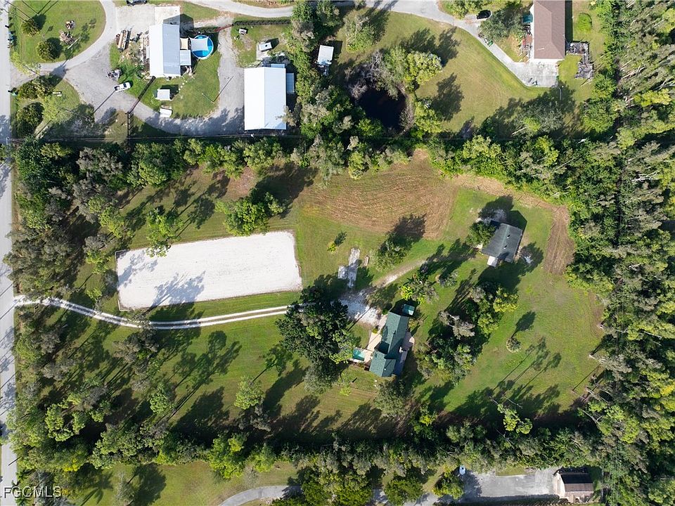 1st image of 15217 N Pebble Ln