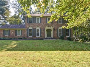 4807 Bentonbrook Dr, Fairfax, VA 22030