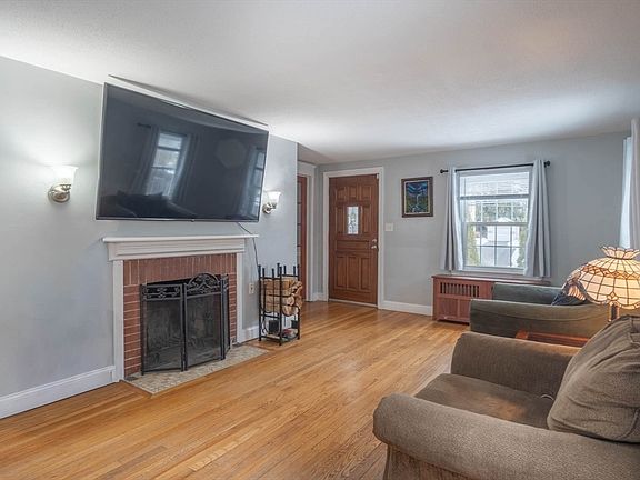 4th image of 509 Plumtree Rd