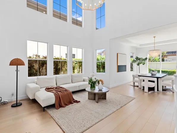 17 Vetrina, Irvine, CA 92606