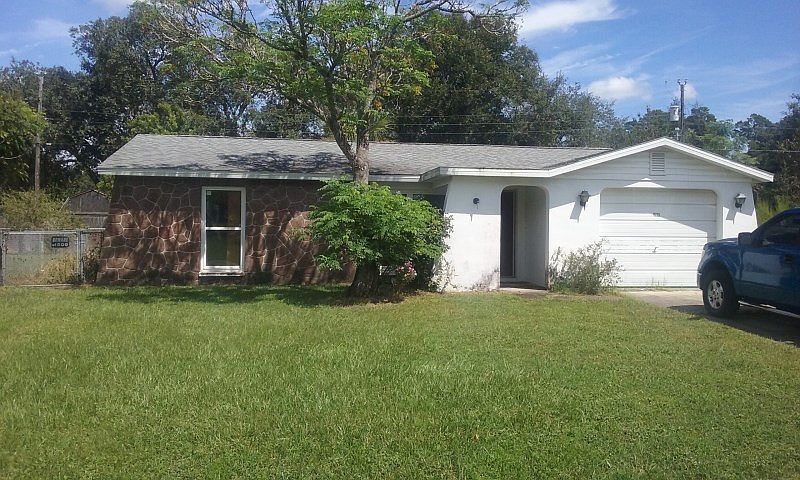 2nd image of 9225 Thiess Dr