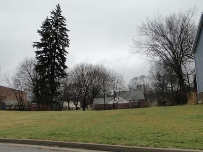 Glen Hollow St NW, Canton, OH, 44709
