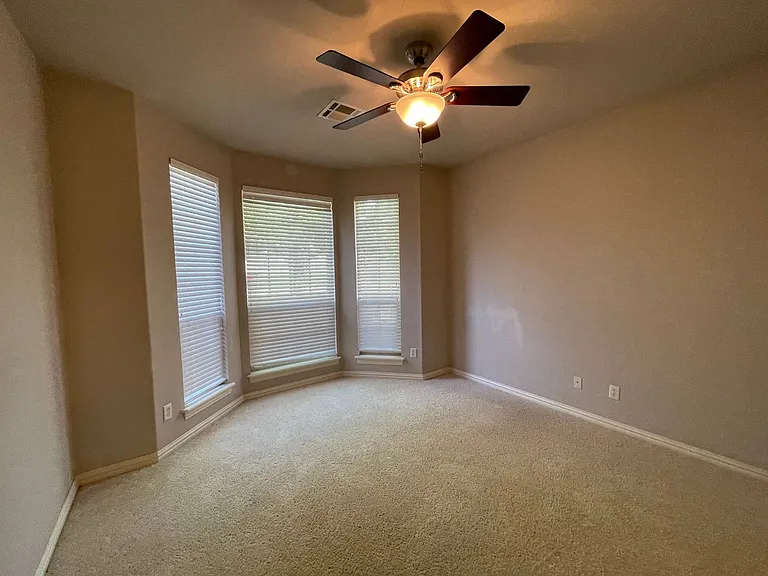 2425 Flint Ridge Rd — Photo 10