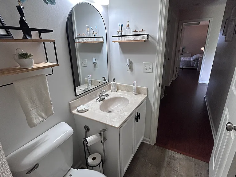 1030 Woodland Dr — Photo 24