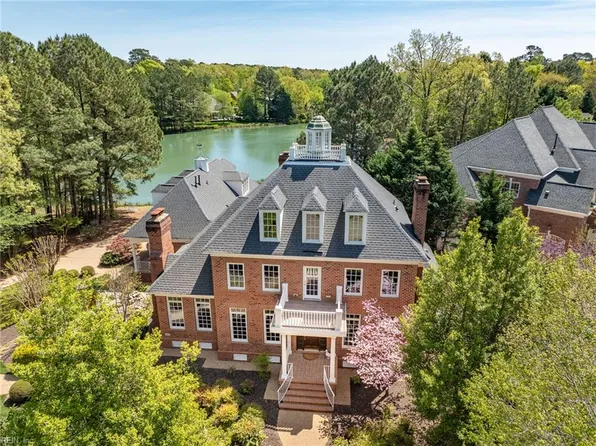 2901 Kitchums Pond Rd, Williamsburg, VA 23185