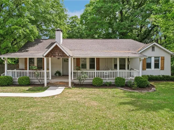4872 Chamblee Tucker Rd, Tucker, GA 30084