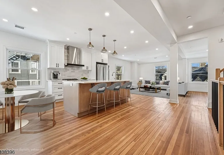 30 Woodland Ave #3 — Photo 3