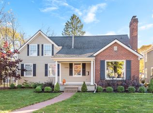 1786 Villa Rd, Birmingham, MI 48009