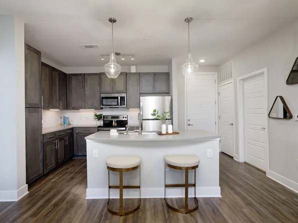 Vintage 1857 Apartments