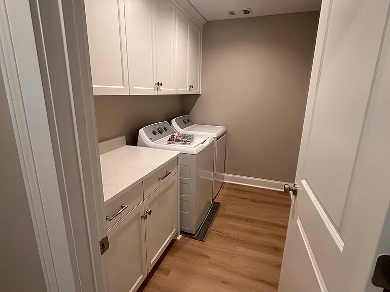 2130 S Lumpkin St — Photo 17