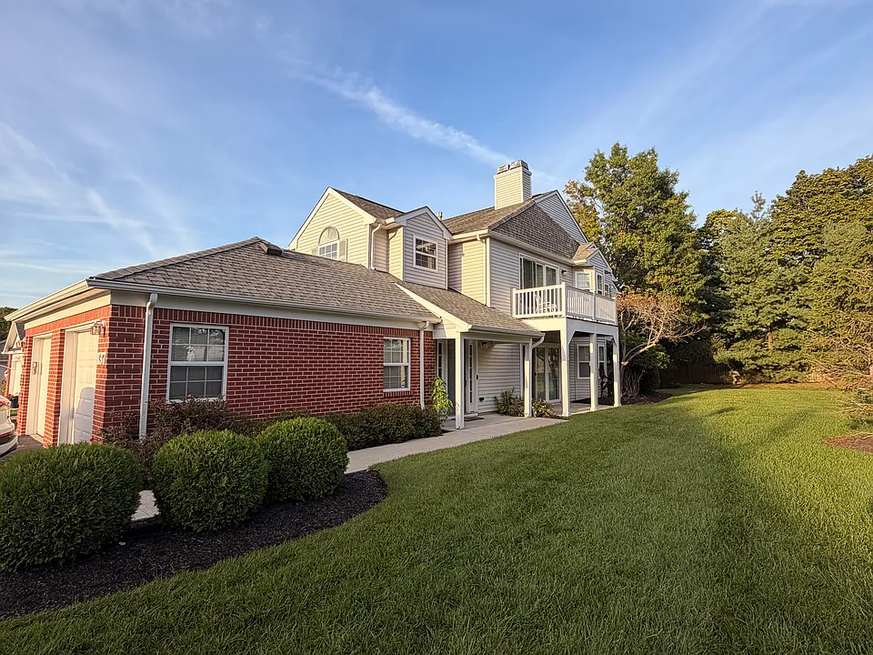 137 Pierce Dr
