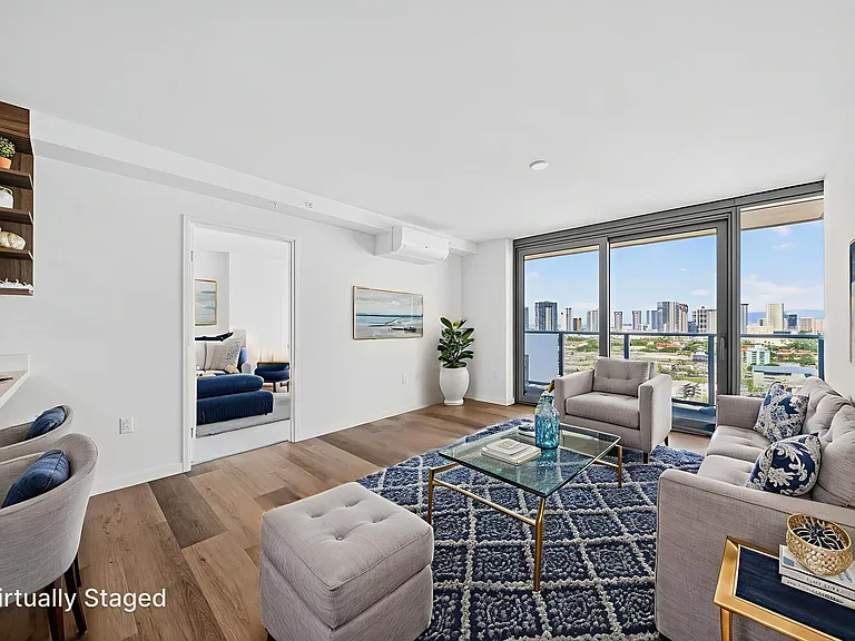 1515 Liona St #2002 — Photo 4