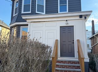 225 Tremont Ave FLOOR 1, East Orange, NJ 07018