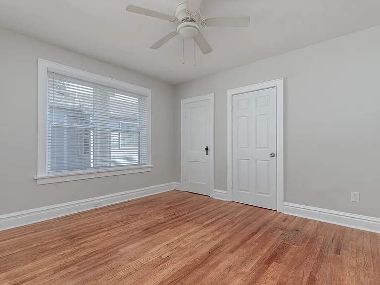1555 Tamm Ave #B — Photo 12