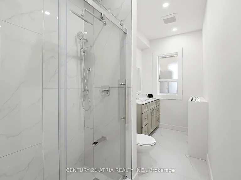603 College St #2 — Photo 10