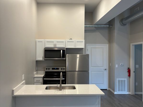 11843 Joseph Campau St #6