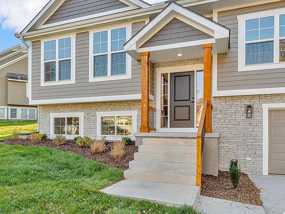 3rd image of 4142 Blackjack Oak Dr